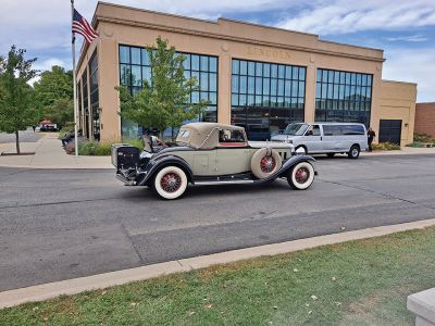 1931 C V-16 452A 4235 Conv Coupe RR in motion-Spurling Bill
